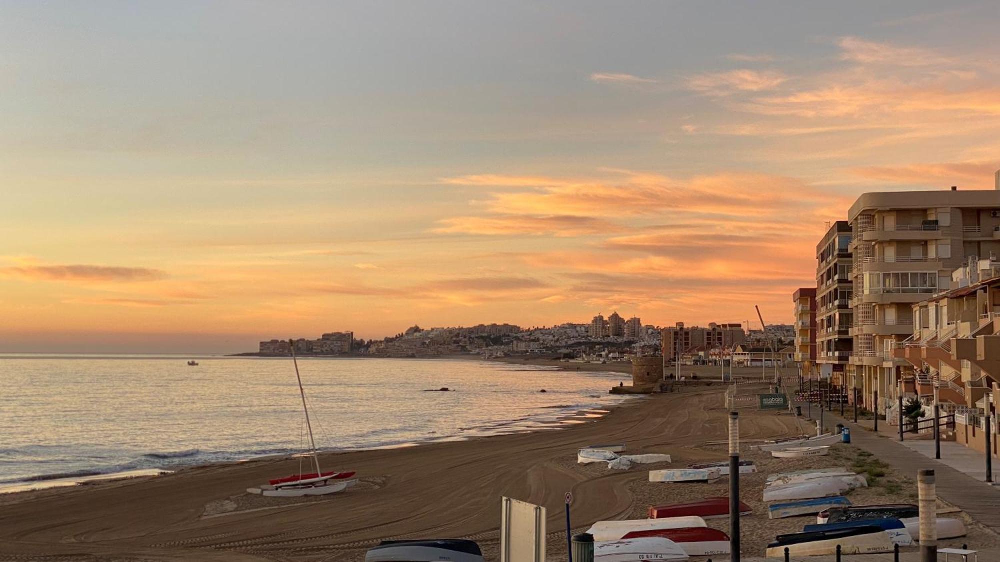 Beachfront Apartment - La Mata Torrevieja Eksteriør billede